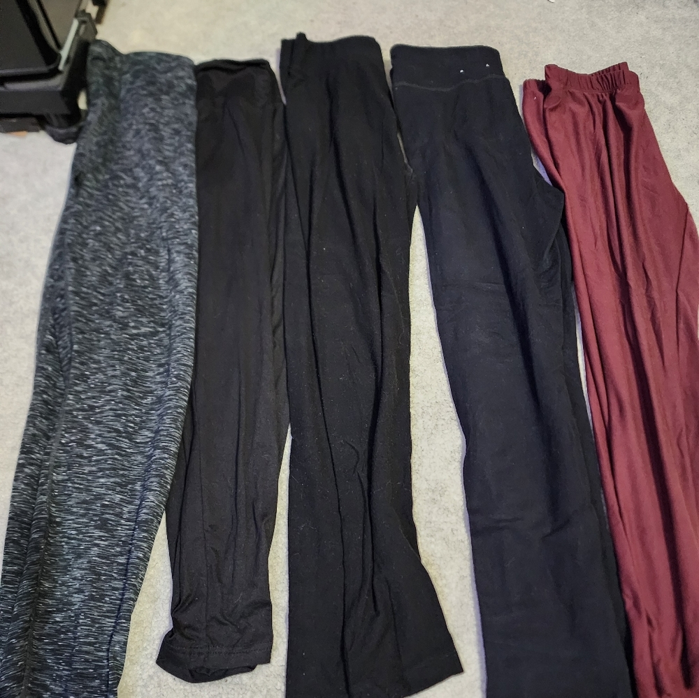 Bundle of 5 Leggings